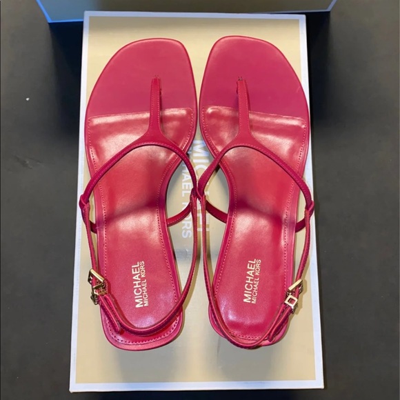 NWT MICHAEL Michael Kors Tasha T Strap Sandals - Picture 7 of 12